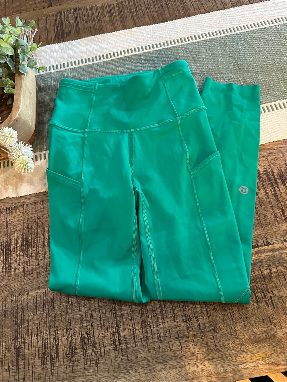 lululemon athletica Girls' Bright Teal Leggings with Side Pockets